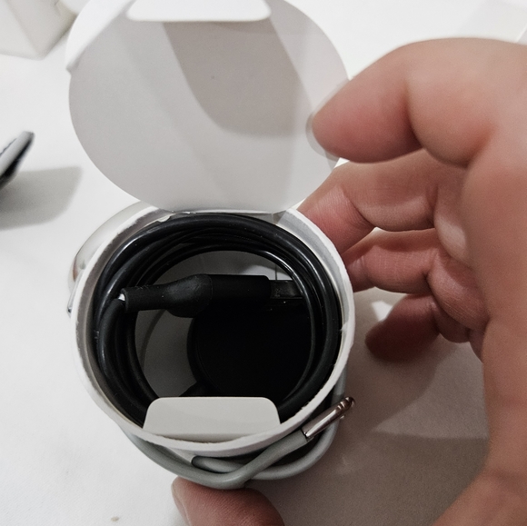 Watch - Picture 7 of 9